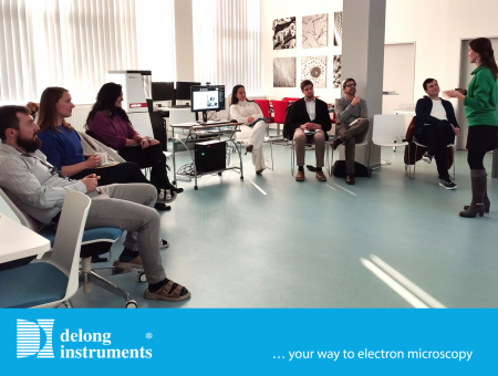 Program pro odbornou veřejnost